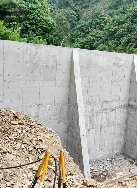 临汾翼城县重力式挡土墙
